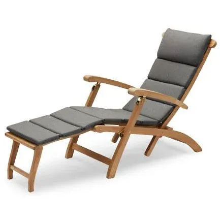 Trendig däckstol 2025 från Skagerak.