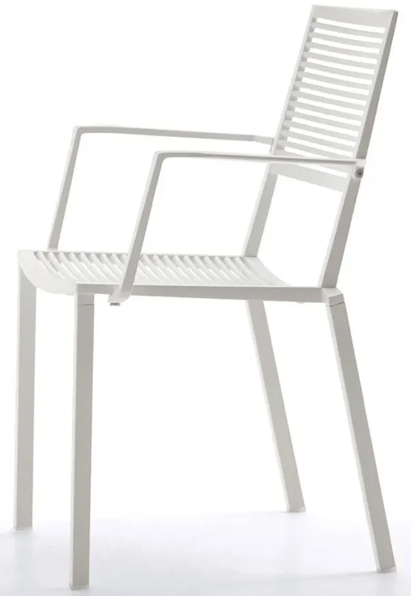 Smickrande aluminiumstol 2026 från Fast.