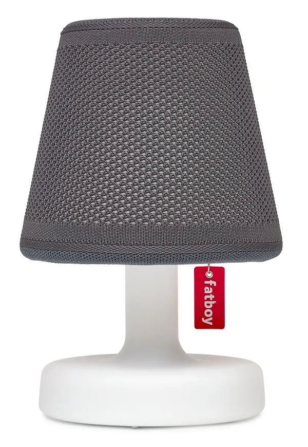 Smickrande Möbel som passar bra vid många olika tillfällen.