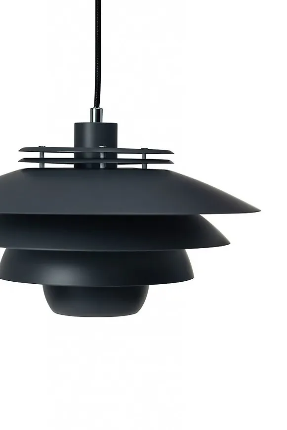 Dyberg Larsen lampa som passar perfekt till sommaren 2025!