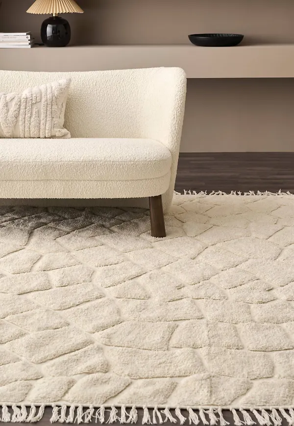 Vit Ellos-ullmatta i exklusiv modell.