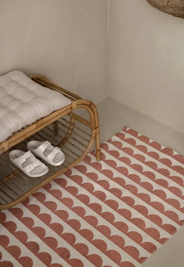 Klassisk trasmatta 2025 från Ellos.