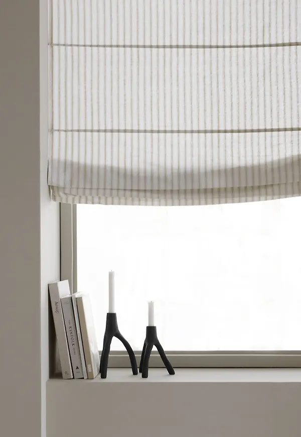 Superfin hissgardin i bomull från Ellos.