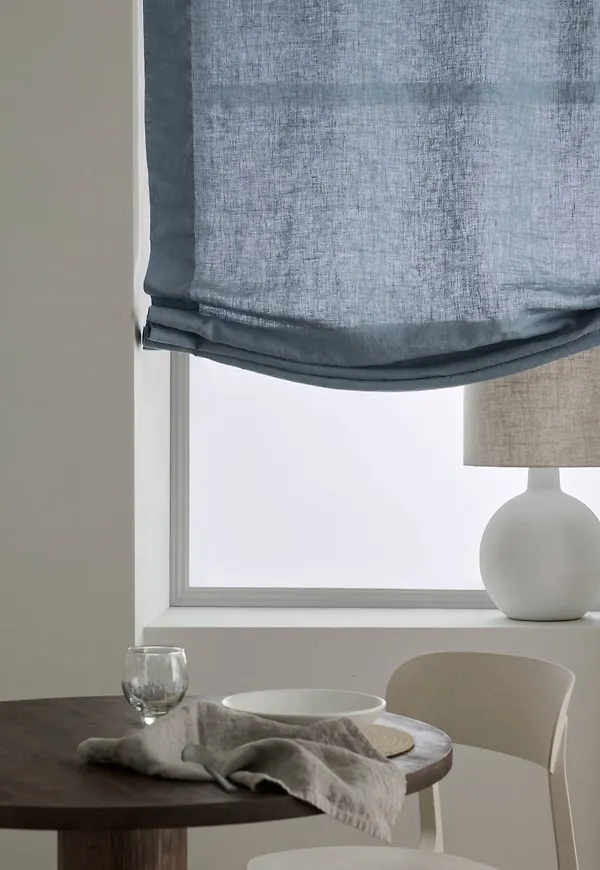 Otroligt snygg gardin 2025 från Ellos.