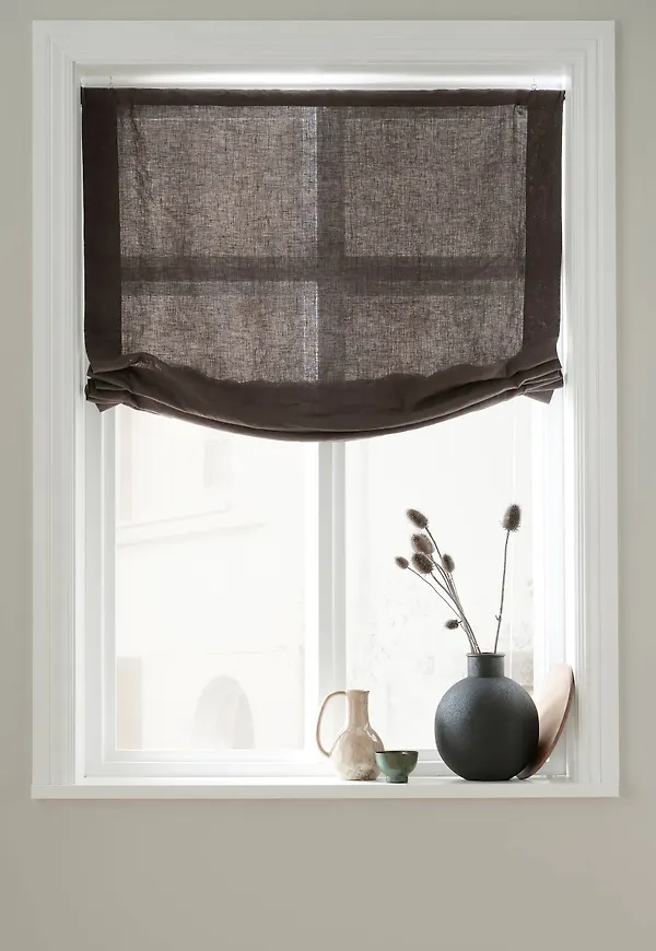 Jättesnygg gardin i brunt från Ellos.