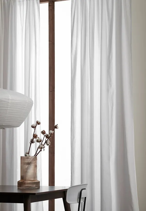 Härlig bomullsgardin 2025 från Ellos.