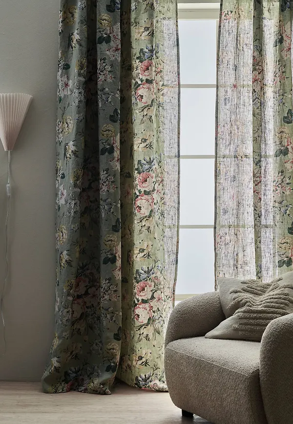 Grön Ellos-gardin i komfortabel modell.