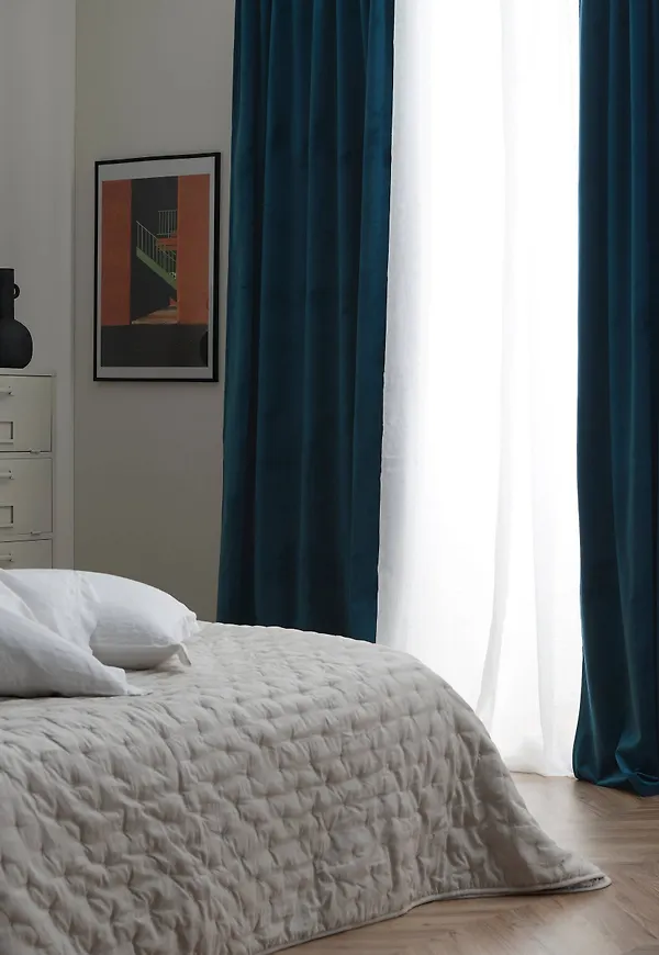 Fantastiskt snygg Gardin som passar bra vid många olika tillfällen.