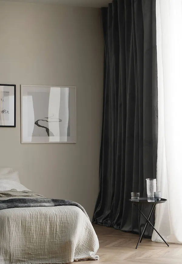 Modern mörkläggningsgardin 2025 från Ellos.