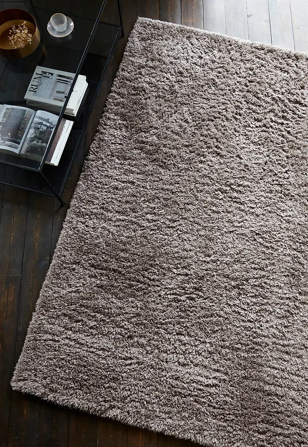 Jättesnygg Matta som passar bra vid många olika tillfällen.