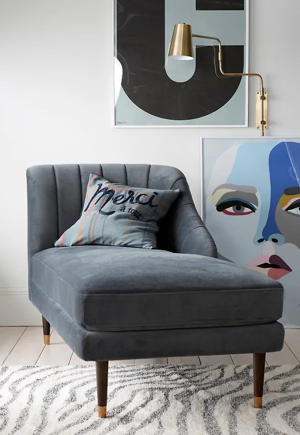 Modern beställ i grått från Ellos.