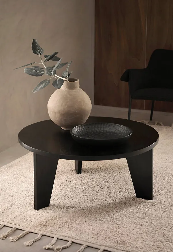 Elegant svart soffbord 2025 från Ellos.