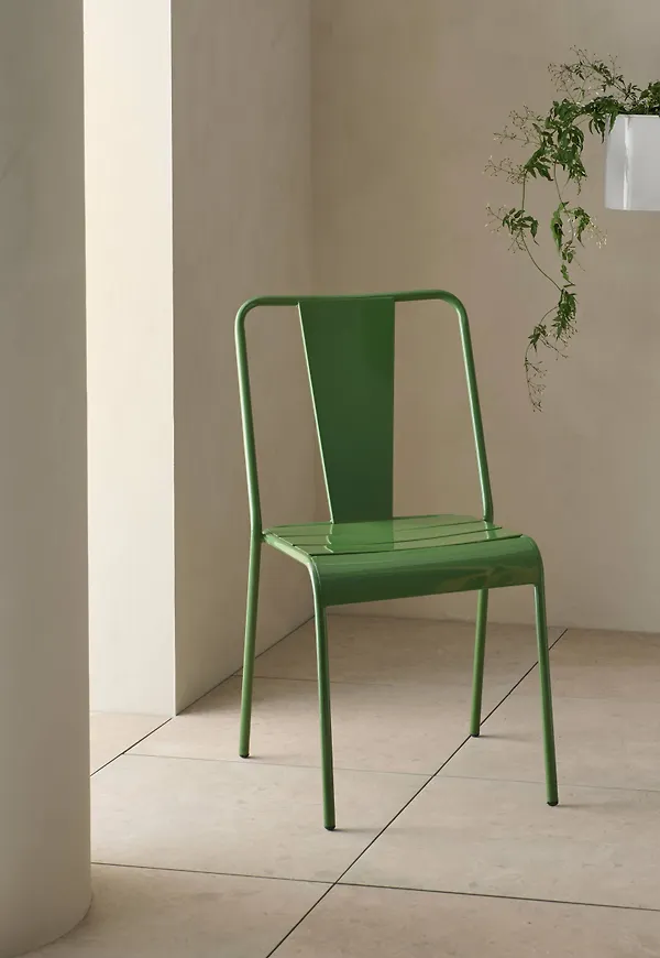 Mysig utemöbel 2025 från Ellos.