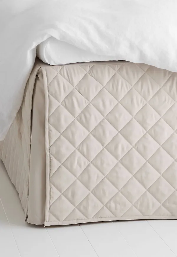 Smickrande kontinentalsäng 2025 från Ellos.