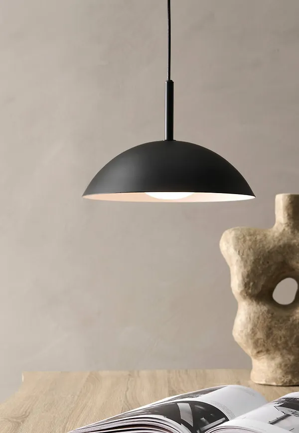 Ellos lampa som passar perfekt till sommaren 2025!