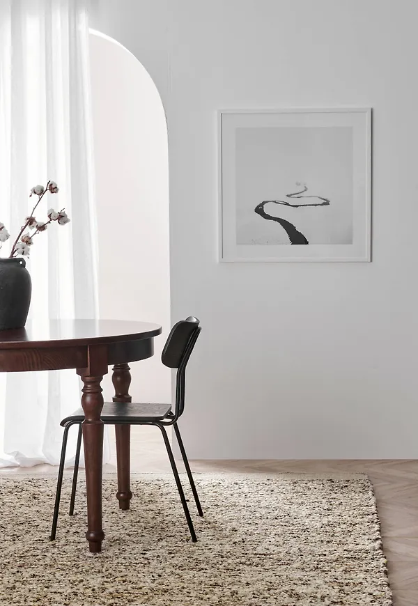 Beige Ellos-halkskyddsmatta i mysig modell.