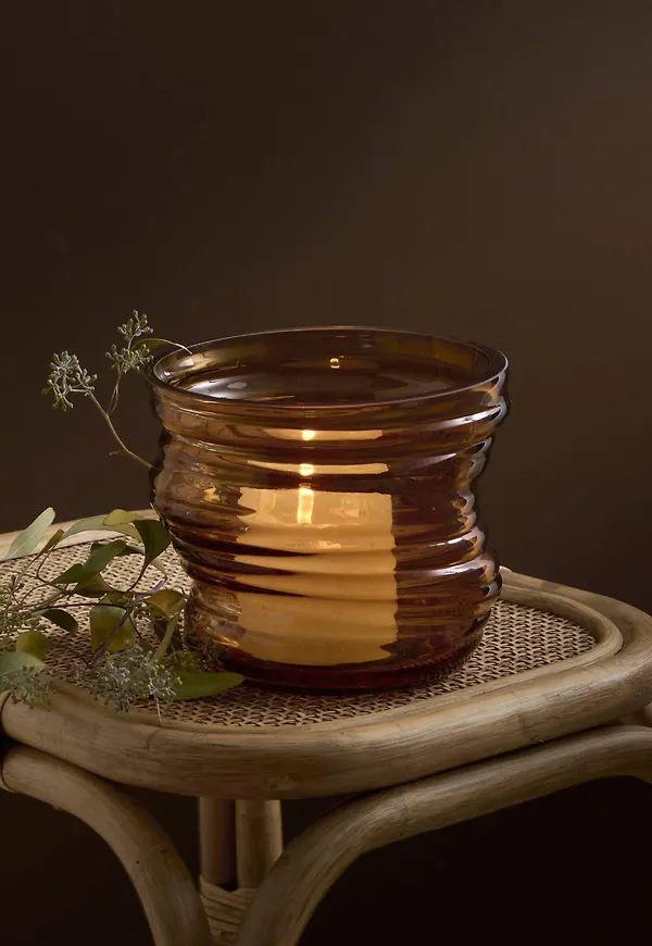 Klassisk kruka i brunt från Ellos.