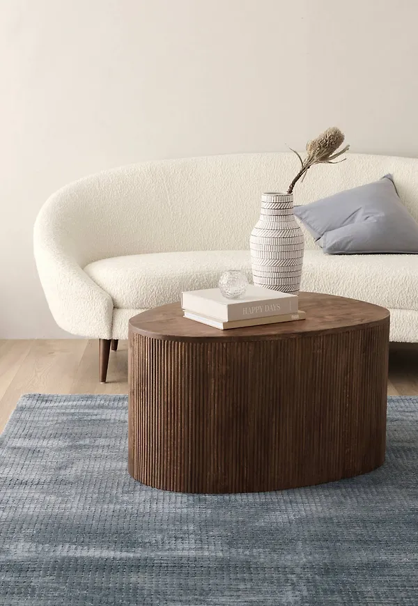 Modern matta i viskos från Ellos.