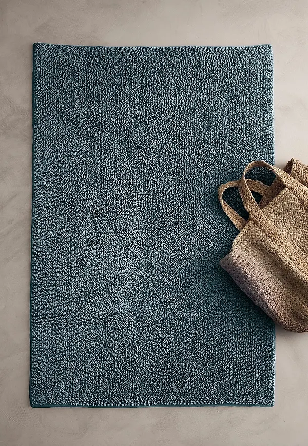 Exklusiv badrumsmatta i bomull från Ellos Home.