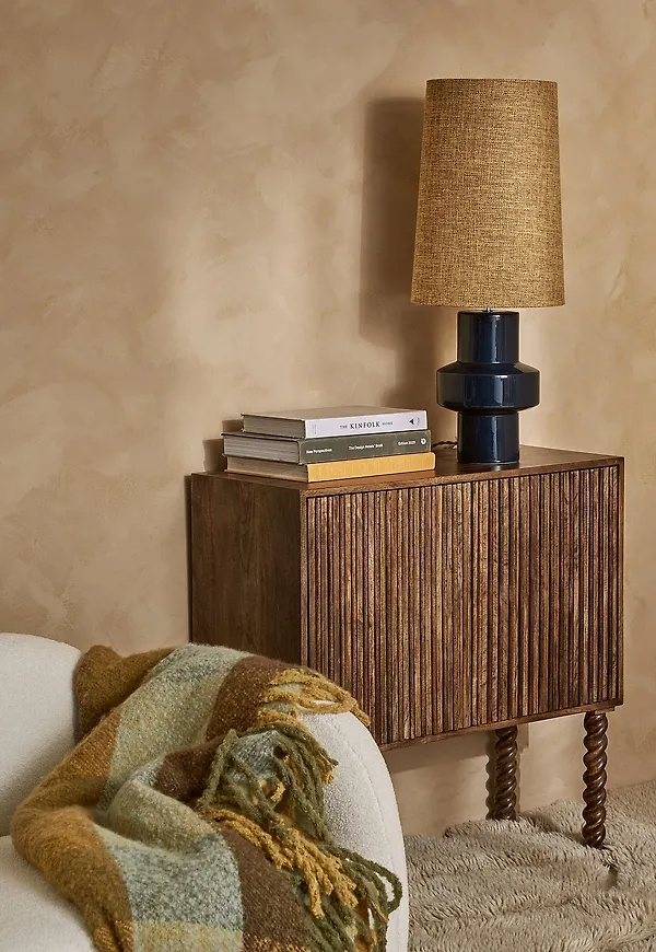 Cool Lampa som passar bra vid många olika tillfällen.