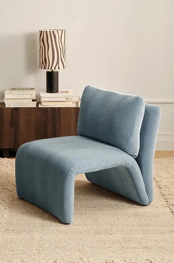 Skön fåtölj 2025 från Ellos Home.