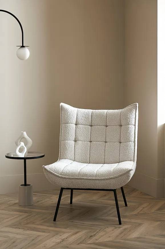 Riktigt fin fåtölj 2025 från Ellos Home.