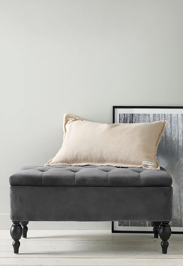 Riktigt fin beställ i grått från Ellos Home.