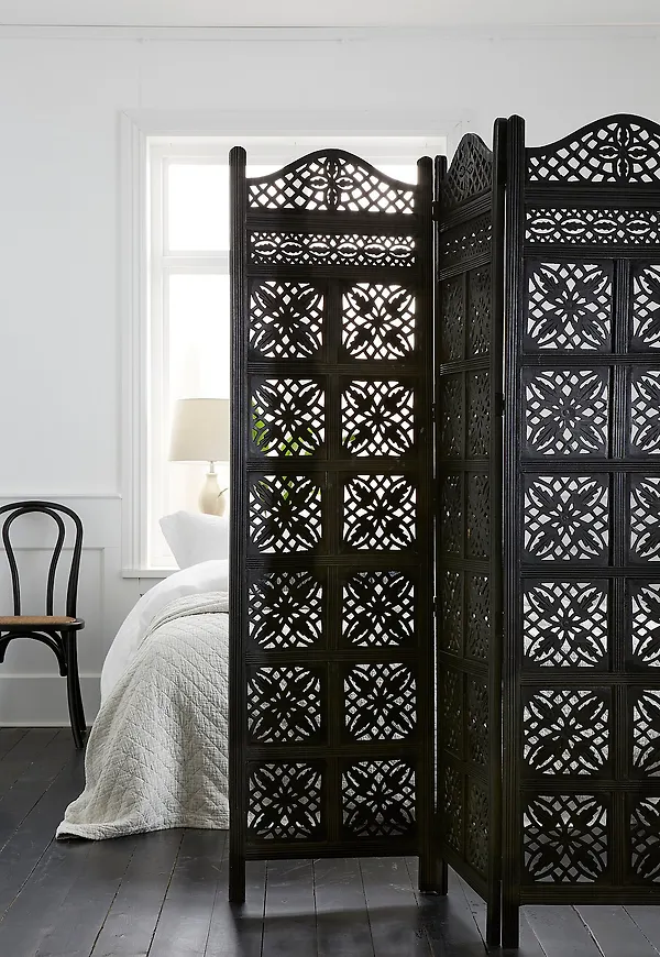 Elegant skärmvägg 2026 från Ellos Home.
