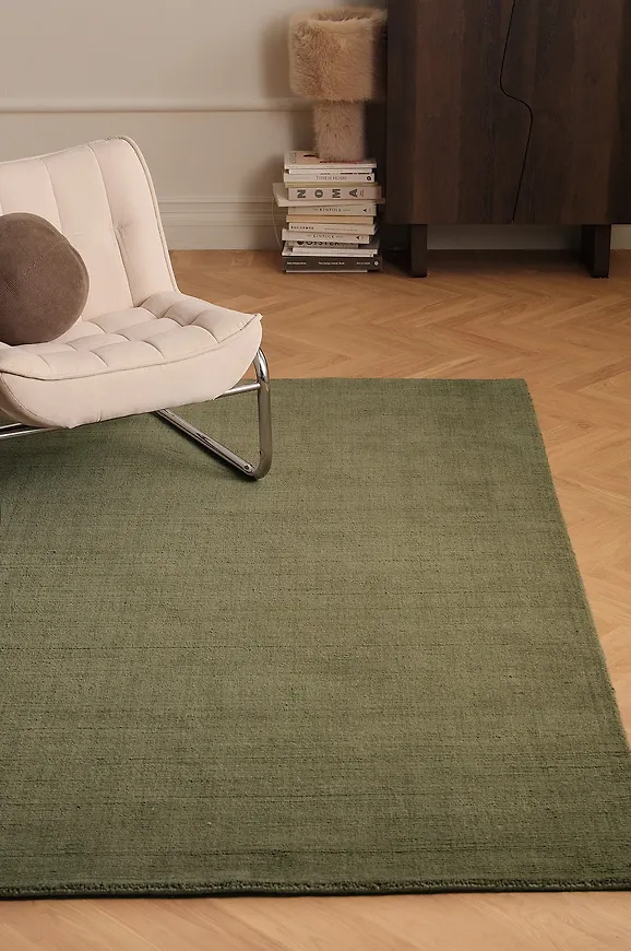 Smickrande ullmatta i grönt från Ellos Home.