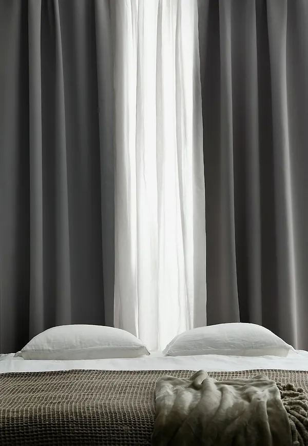 Mörkläggningsgardin som passar perfekt till sommaren 2025!