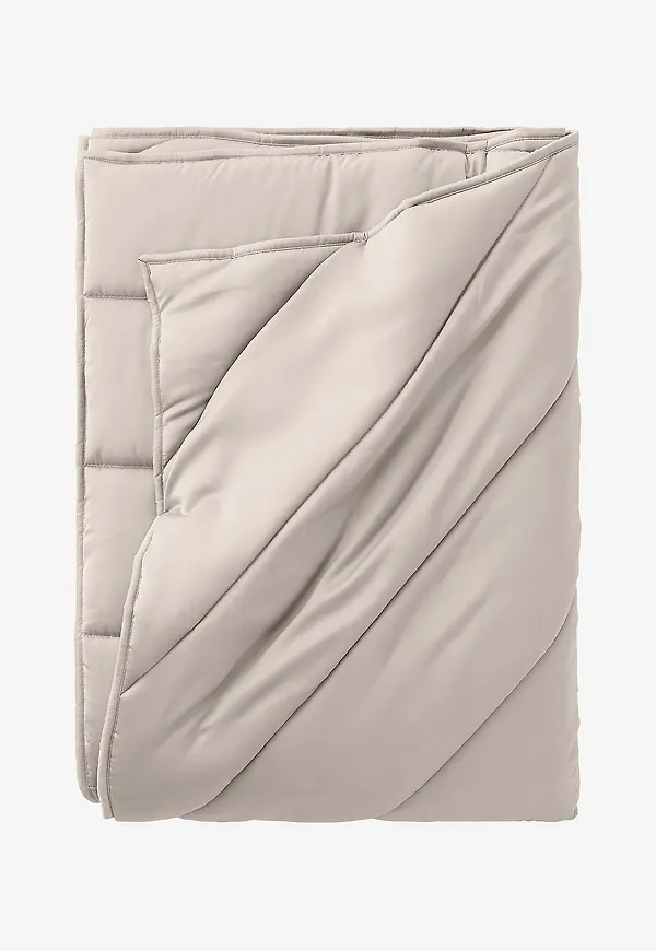 Skön säng i grått från Ellos Home.