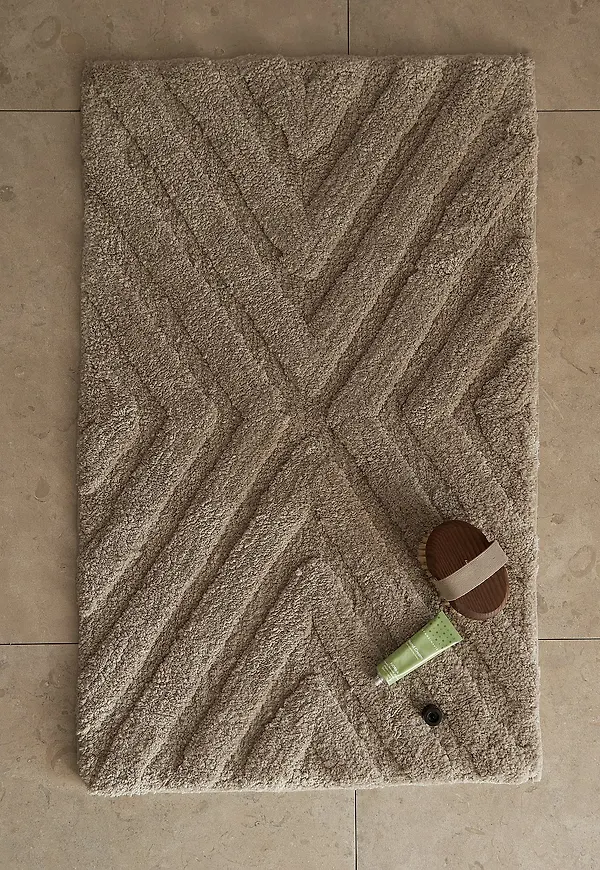 Klassisk Matta som passar bra vid många olika tillfällen.