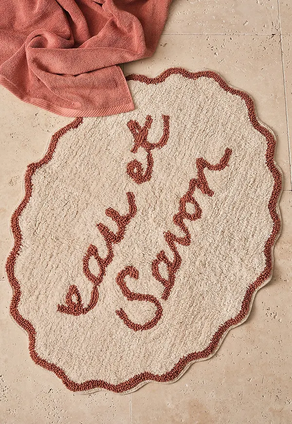 Fin Matta som passar bra vid många olika tillfällen.