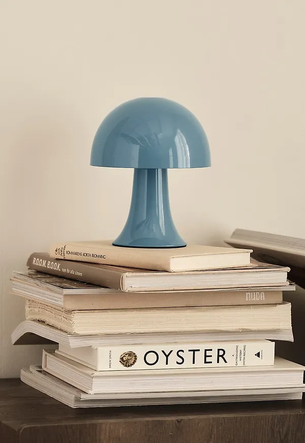 Jättesnygg lampa 2026 från Ellos Home.