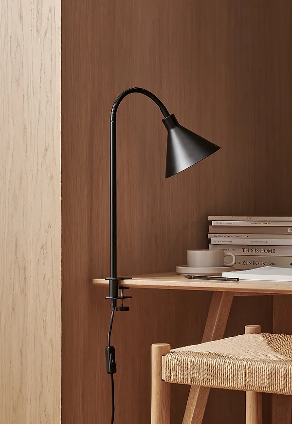 Fantastiskt fin lampa 2026 från Ellos Home.
