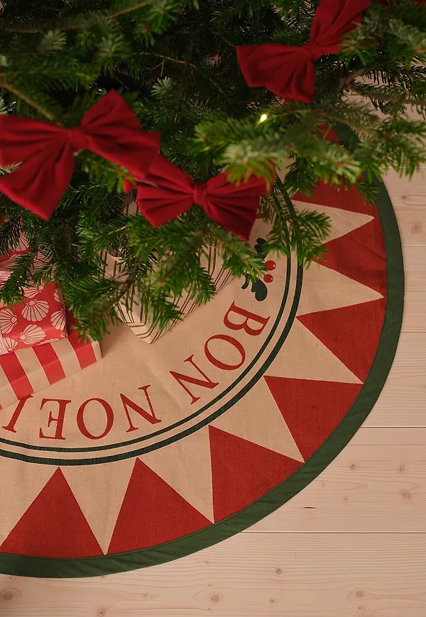 Söt julgransmatta 2026 från Ellos Home.