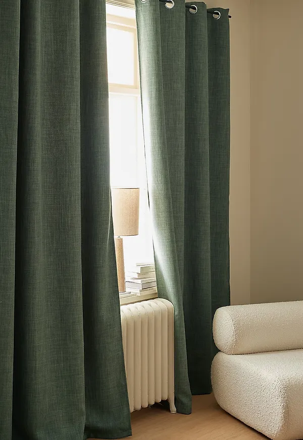 Exklusiv Gardin som passar bra vid många olika tillfällen.
