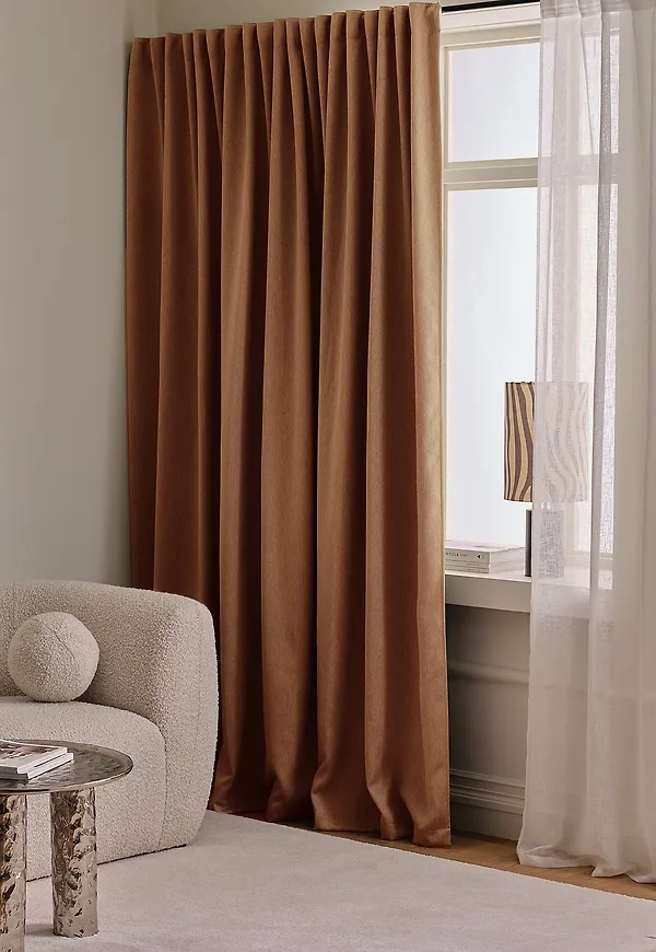 Smickrande Gardin som passar bra vid många olika tillfällen.