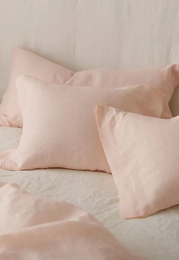 Rosa Ellos Home-sovkudde i otroligt snygg modell.