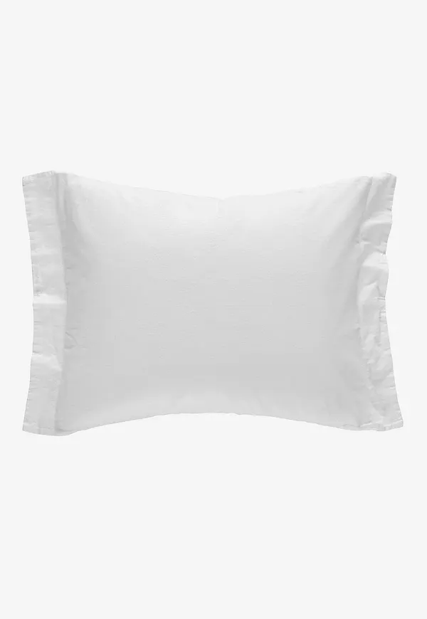 Vit Ellos Home-sängkläder i riktigt trendig modell.