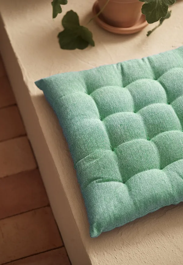 Otroligt fin möbel i grönt från Ellos Home.