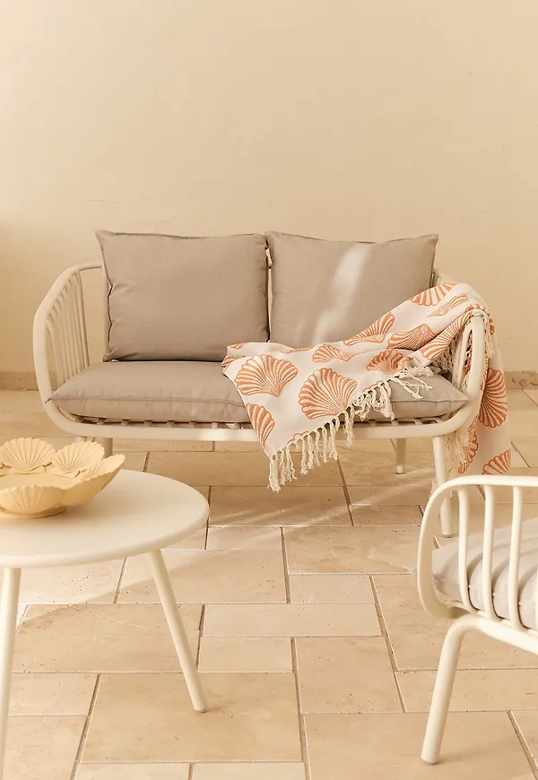 Stilriktig möbel 2026 från Ellos Home.