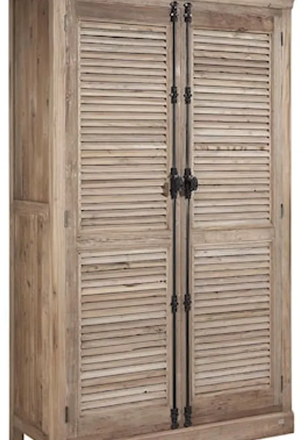 Mysig garderob i brunt från Artwood.