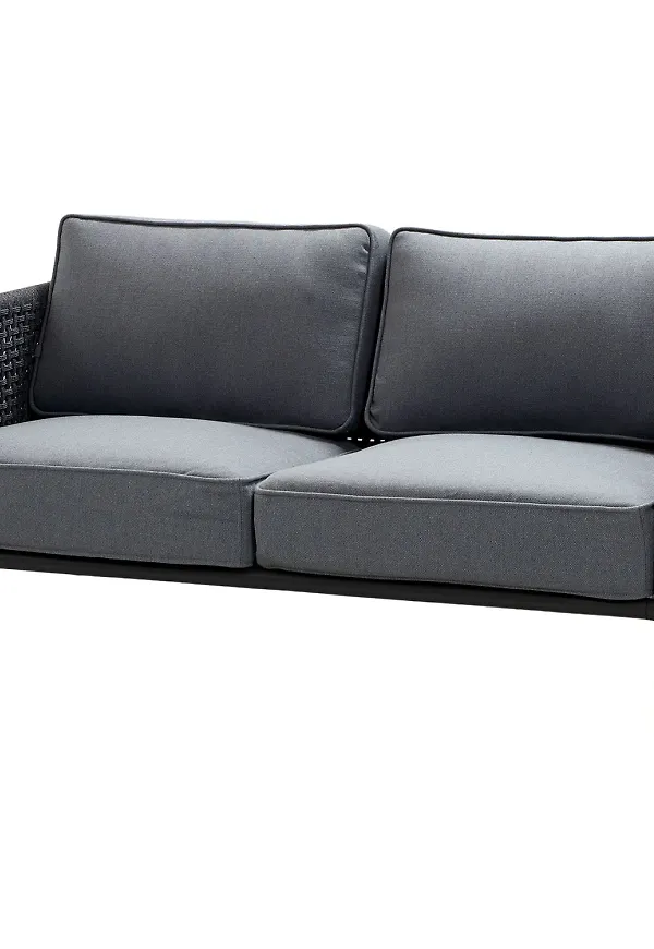 Riktigt trendig Soffa som passar bra vid många olika tillfällen.