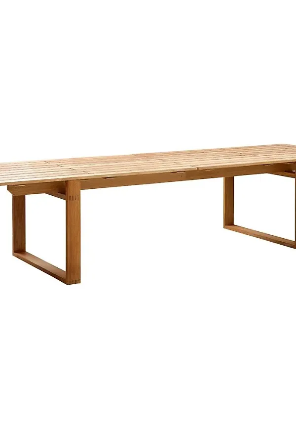 Otroligt snygg bord som passar bra vid många olika tillfällen.