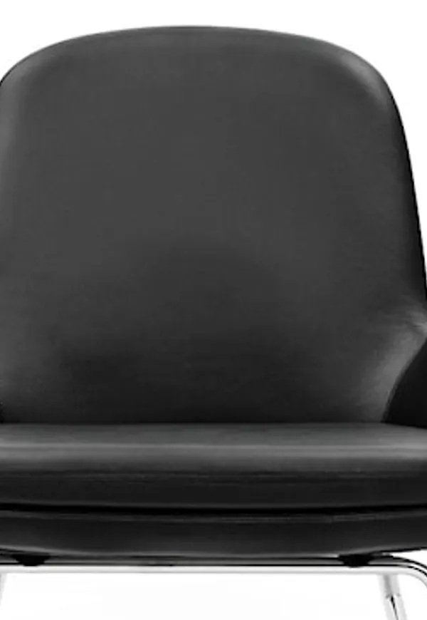 Skön fåtölj i grått från Normann Copenhagen.