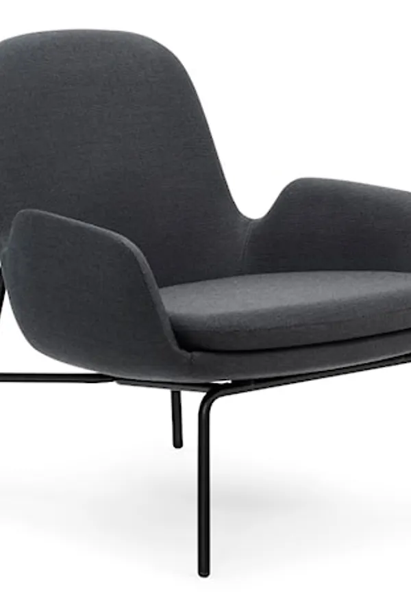 Mysig fåtölj 2025 från Normann Copenhagen.