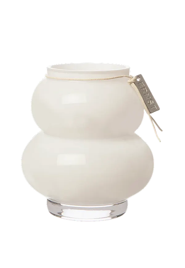 Riktigt snygg vit kruka 2025 från ERNST.