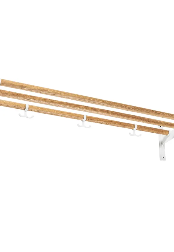 Riktigt snygg hylla i brunt från Essem Design.