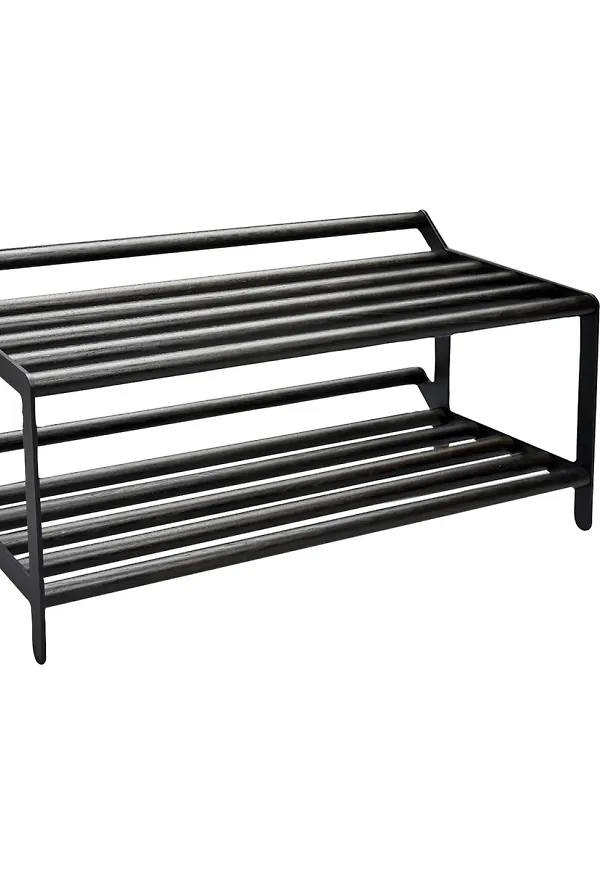 Exklusiv hylla i svart från Essem Design.